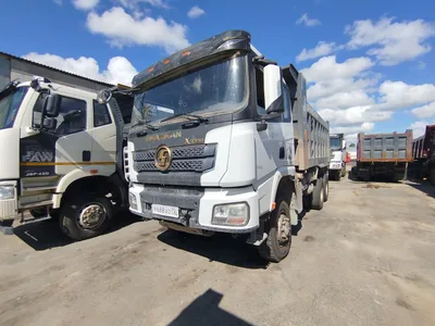 Shacman (Shaanxi) SX* 6x6 Самосвал