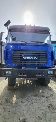 Ural 44202 6x6 Седельный тягач