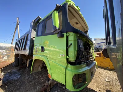 Shacman (Shaanxi) SX* 6x6 Самосвал