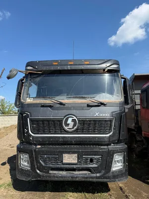 Shacman (Shaanxi) SX* 8x4 Самосвал