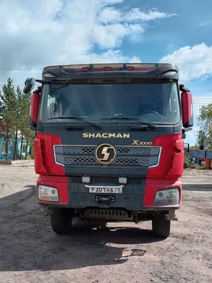 Shacman (Shaanxi) SX* 8x4 Самосвал