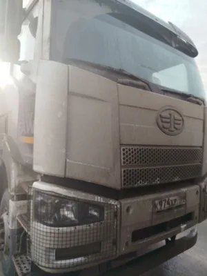 FAW J6 8x4 Самосвал