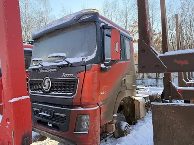 Shacman (Shaanxi) SX* 6x6 Седельный тягач