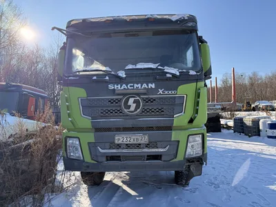 Shacman (Shaanxi) SX* 6x6 Седельный тягач