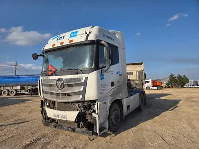 Foton AUMAN 4x2 Седельный тягач